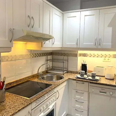 Dream In Mijas Golf Limonar פואנגירולה